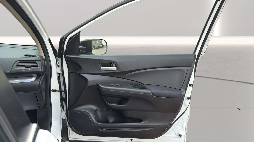 Photo 16 of this HONDA CR-V