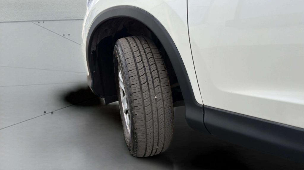 Photo 31 of this HONDA CR-V