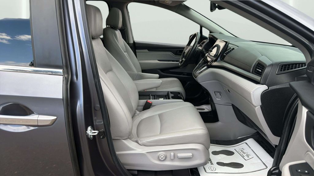 Photo 13 of this HONDA ODYSSEY
