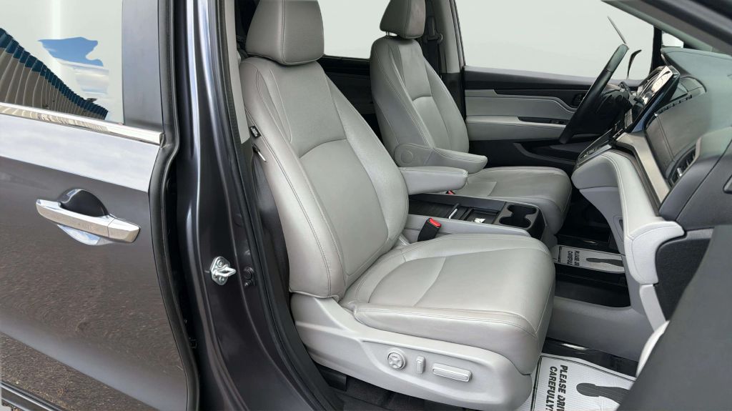 Photo 14 of this HONDA ODYSSEY