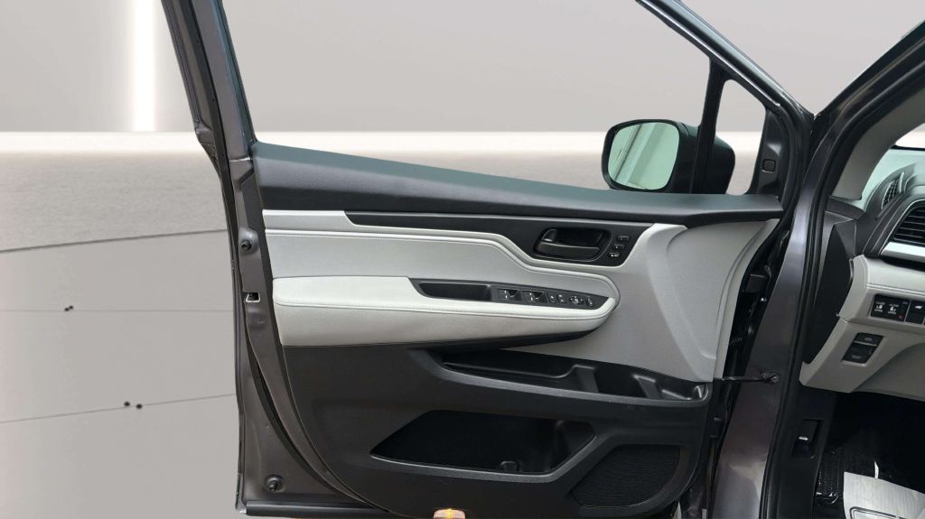 Photo 18 of this HONDA ODYSSEY