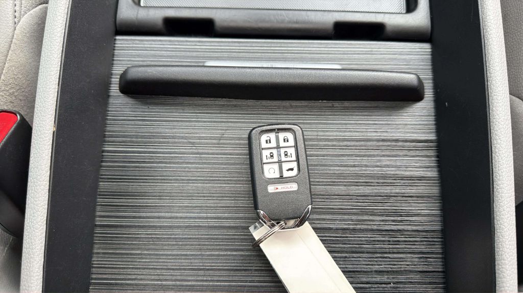 Photo 25 of this HONDA ODYSSEY