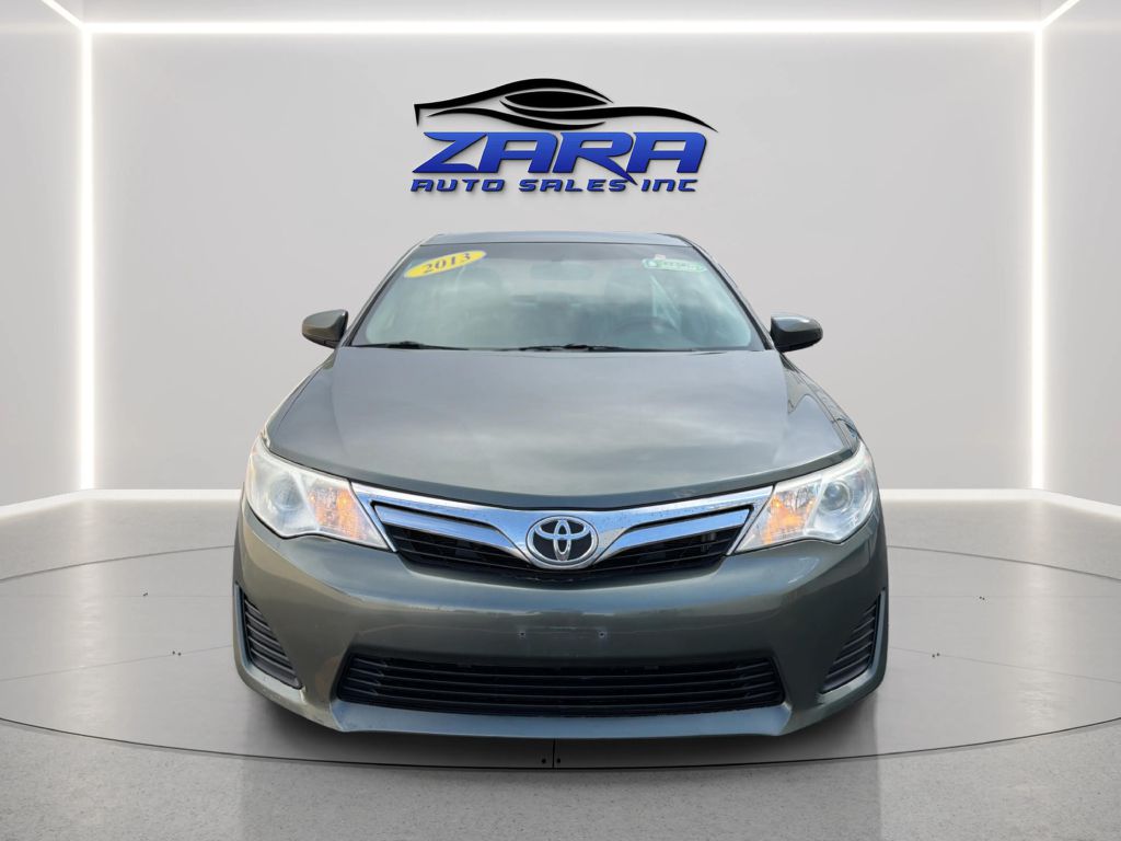 Photo 2 of this TOYOTA CAMRY