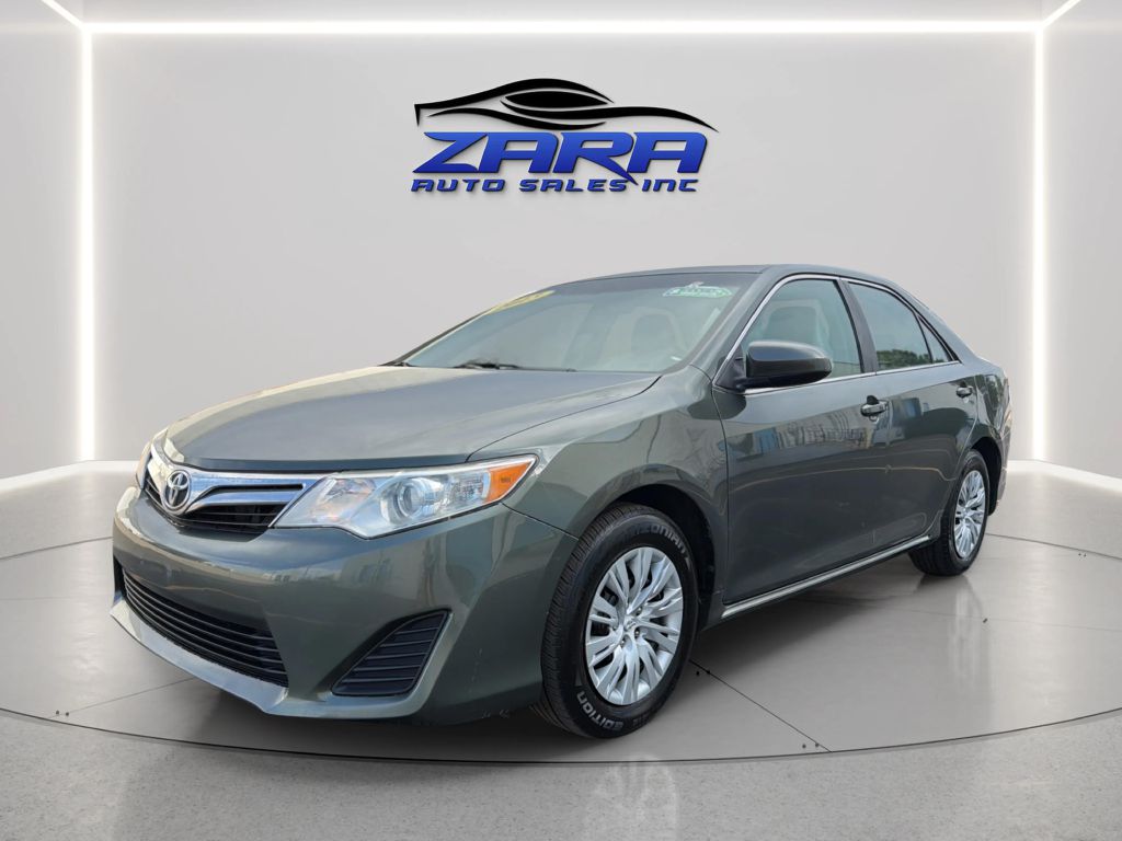 Photo 3 of this TOYOTA CAMRY