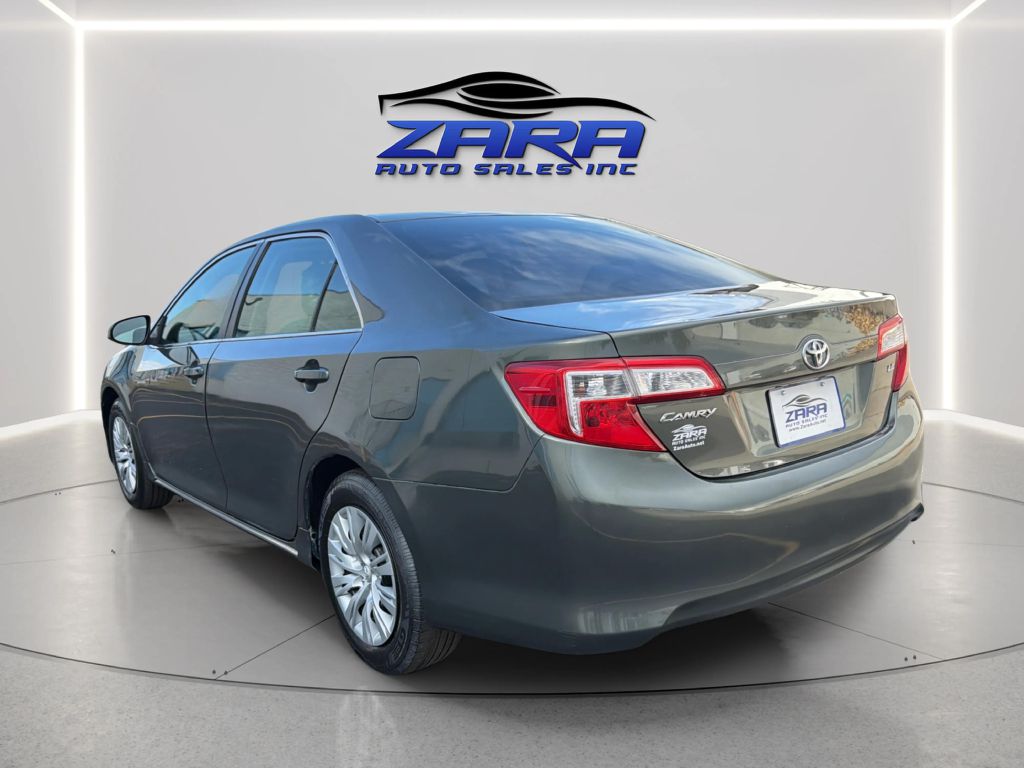 Photo 5 of this TOYOTA CAMRY