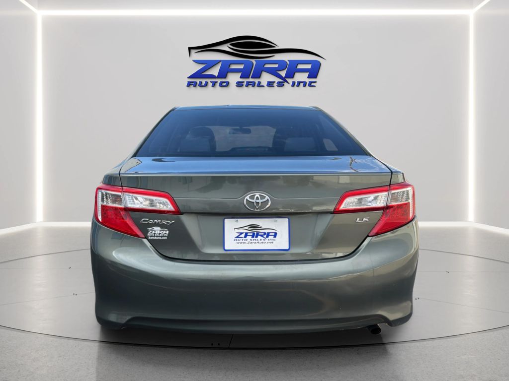 Photo 6 of this TOYOTA CAMRY