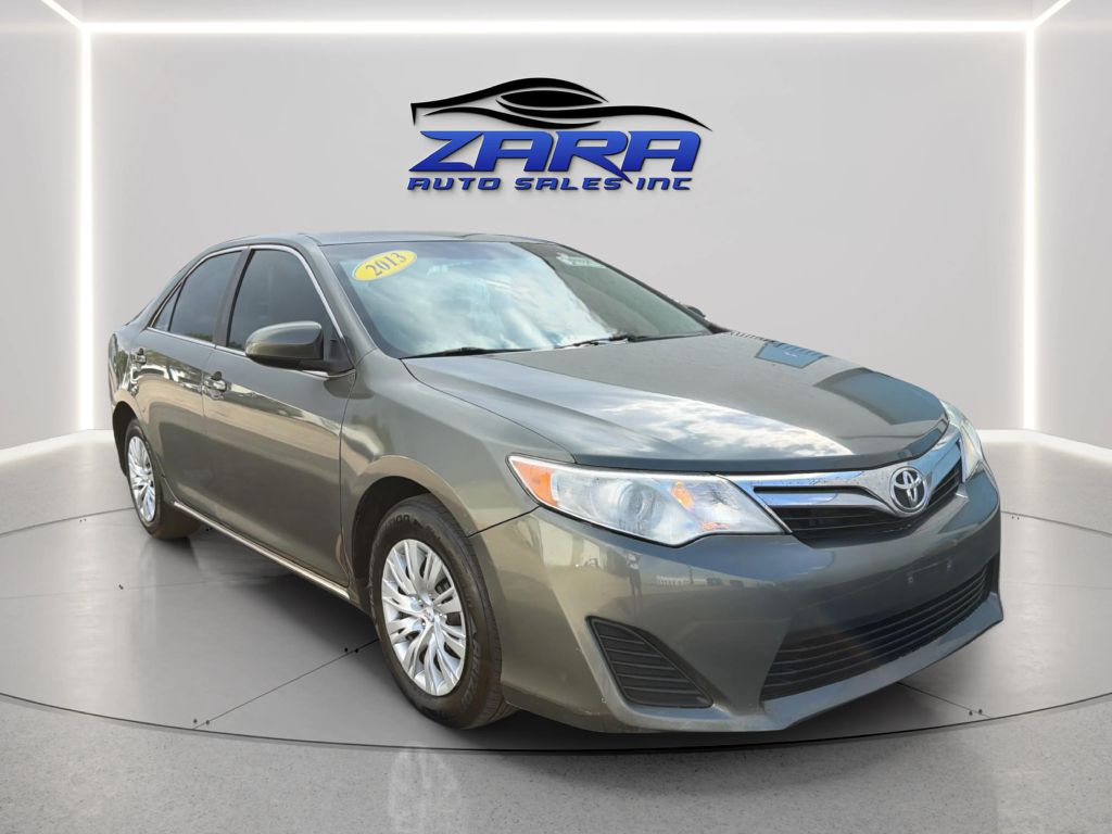 Photo 9 of this TOYOTA CAMRY