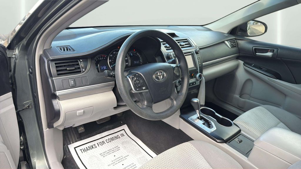 Photo 17 of this TOYOTA CAMRY