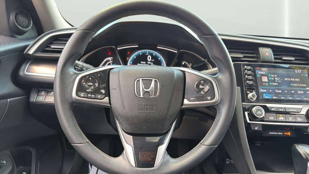 Photo 26 of this HONDA CIVIC