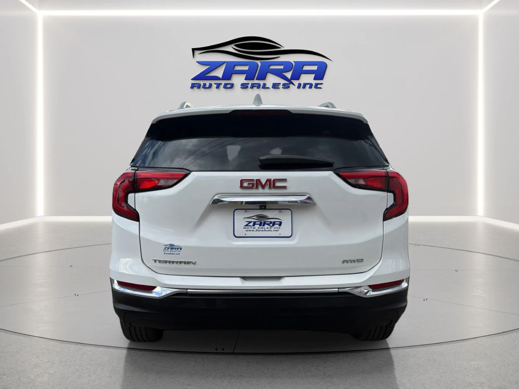 Photo 6 of this GMC TERRAIN