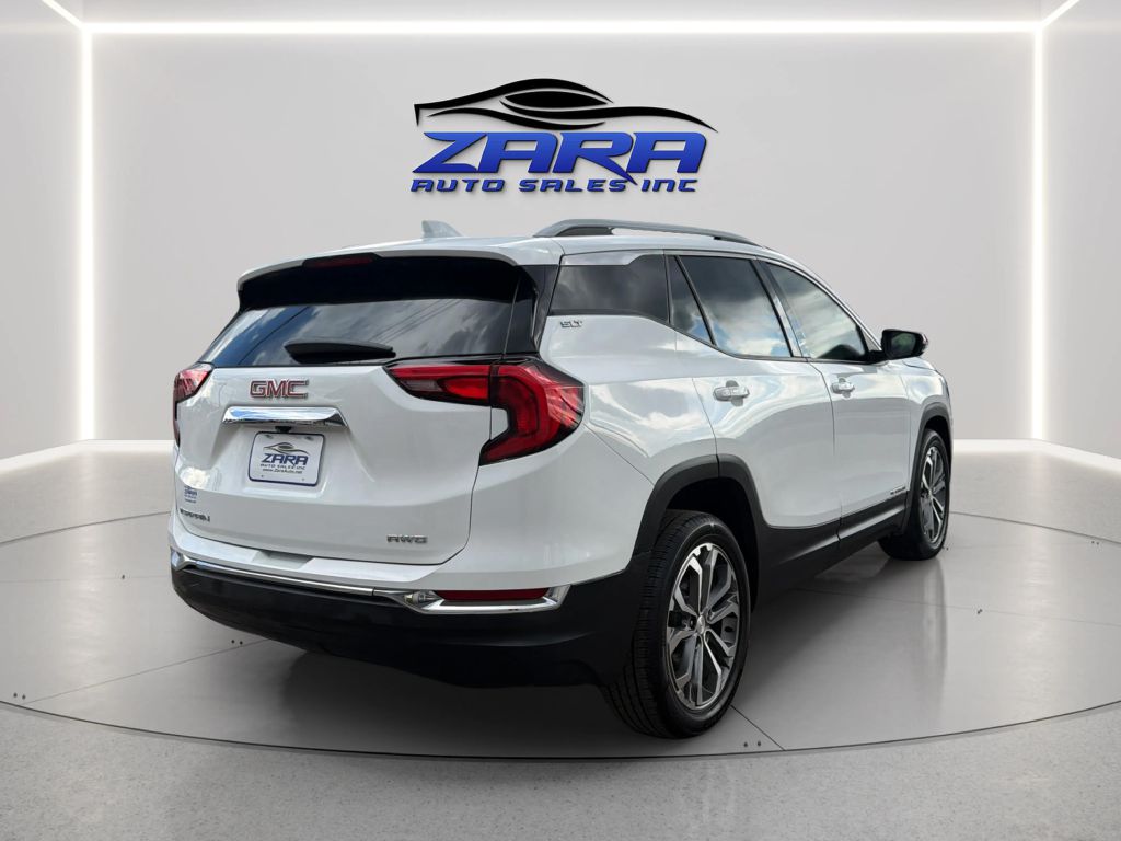 Photo 7 of this GMC TERRAIN