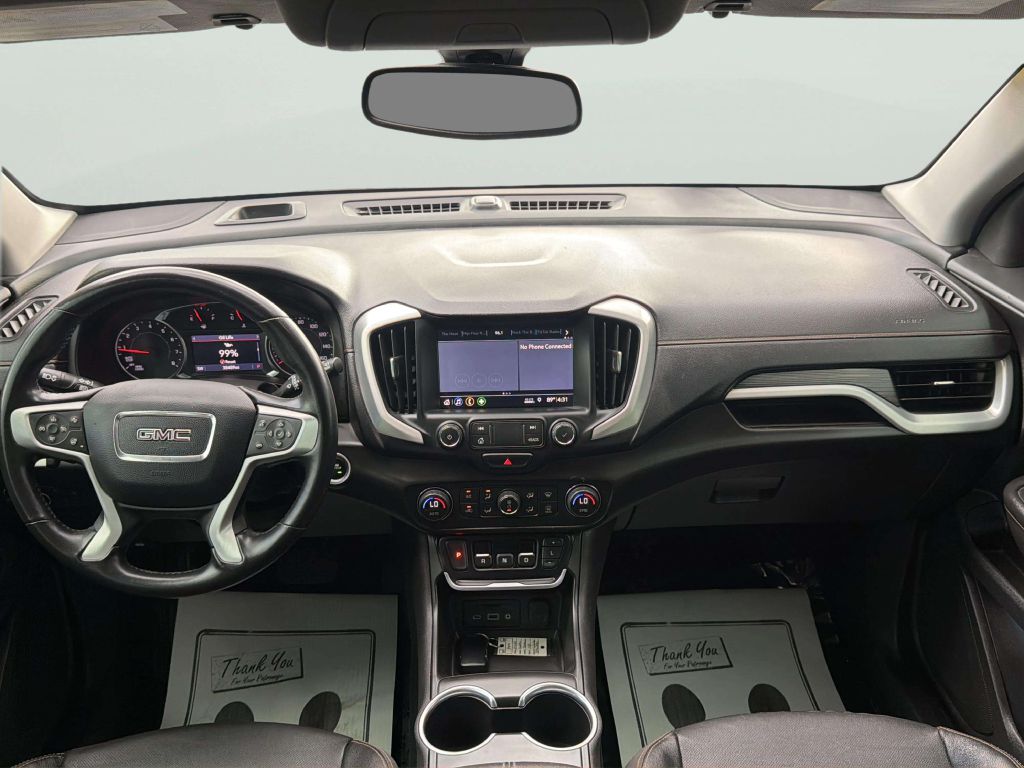 Photo 17 of this GMC TERRAIN