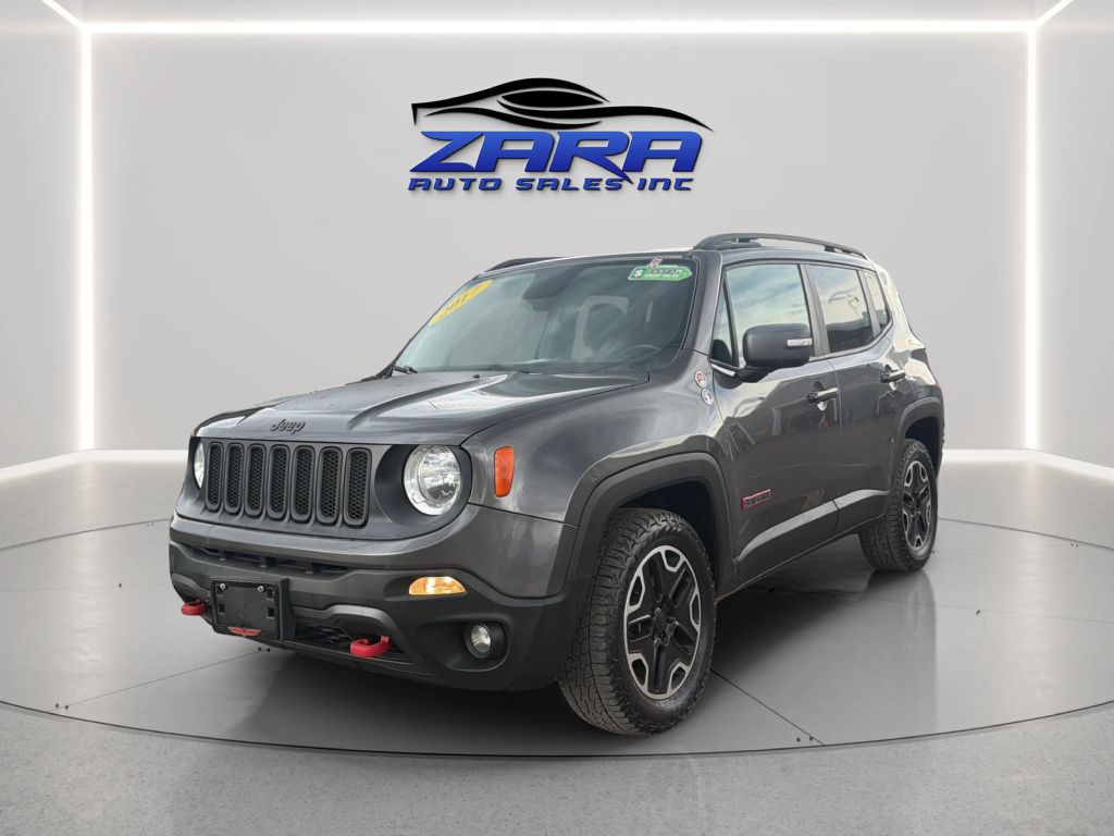 Photo 3 of this JEEP RENEGADE