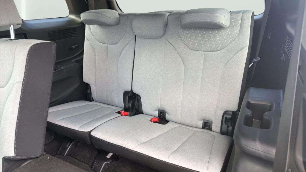 Photo 20 of this HYUNDAI PALISADE