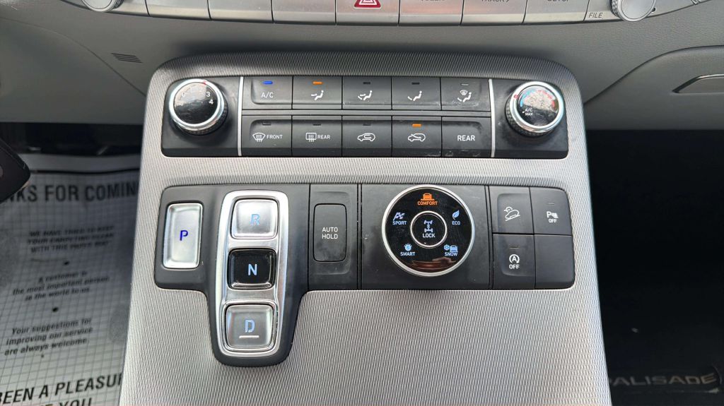 Photo 25 of this HYUNDAI PALISADE