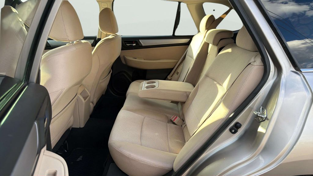 Photo 19 of this SUBARU OUTBACK