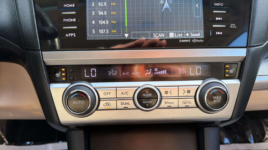 Photo 24 of this SUBARU OUTBACK