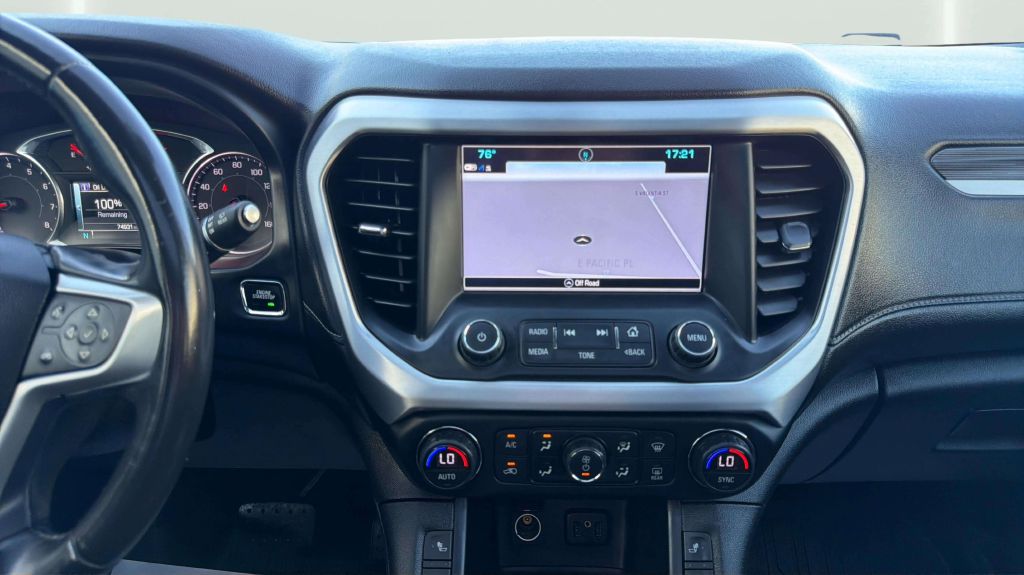 Photo 24 of this GMC ACADIA