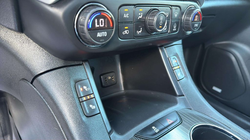 Photo 30 of this GMC ACADIA