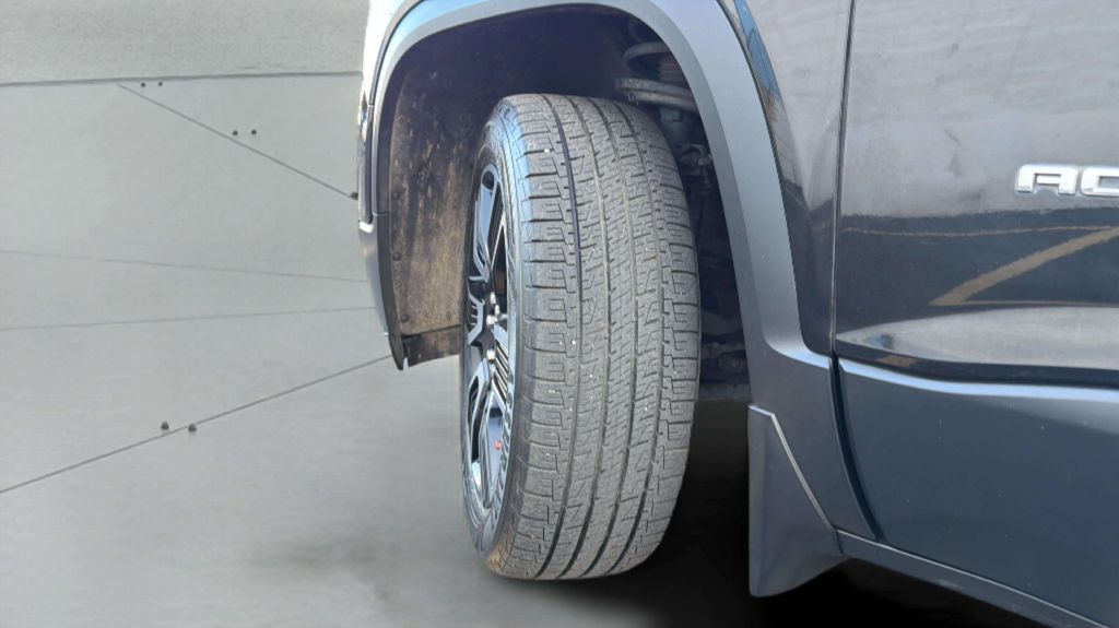 Photo 37 of this GMC ACADIA