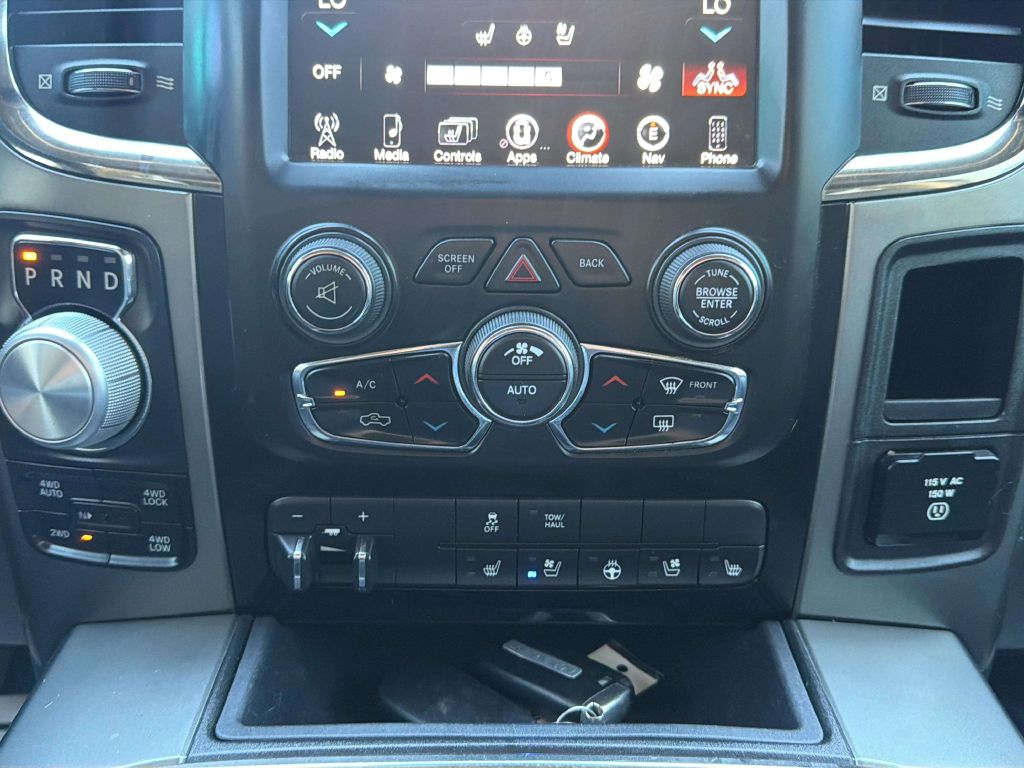 Photo 18 of this RAM 1500