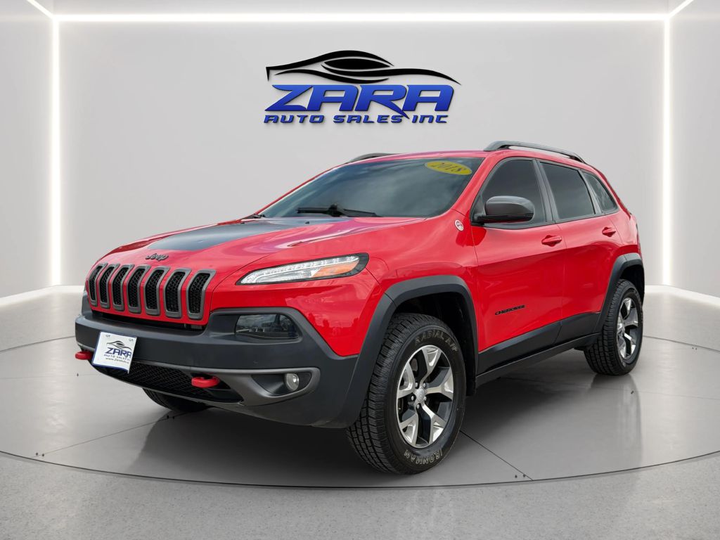Photo 3 of this JEEP CHEROKEE