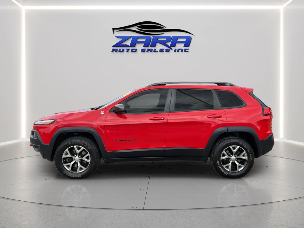 Photo 4 of this JEEP CHEROKEE
