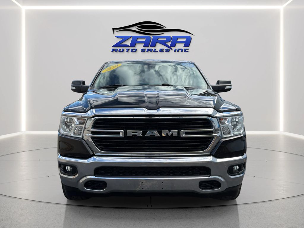 Photo 2 of this RAM 1500