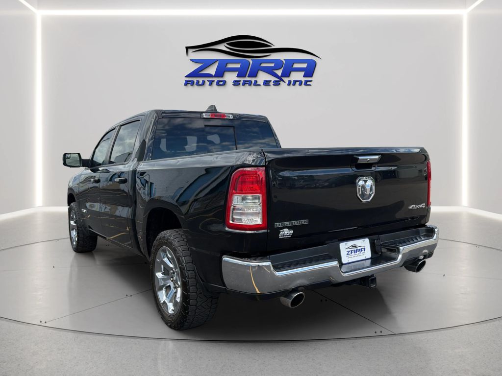 Photo 5 of this RAM 1500
