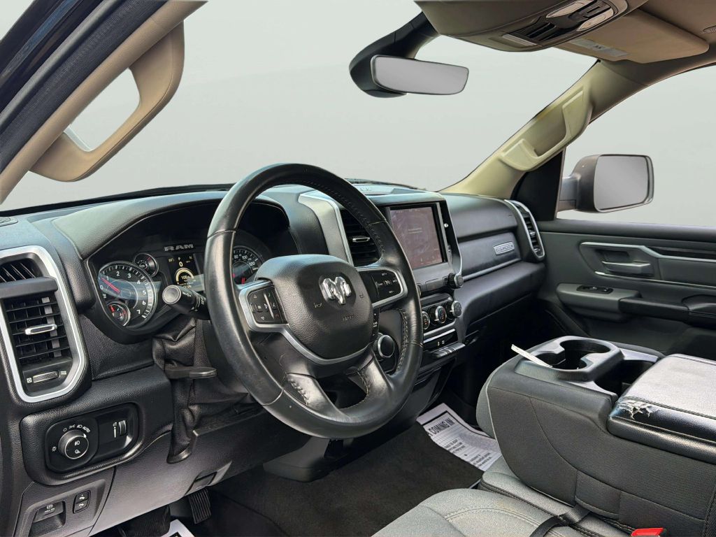 Photo 10 of this RAM 1500