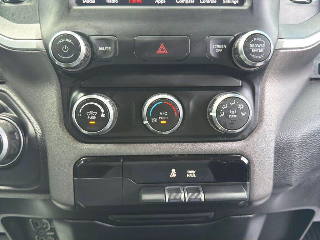 Photo 21 of this RAM 1500