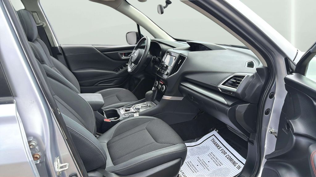 Photo 15 of this SUBARU FORESTER