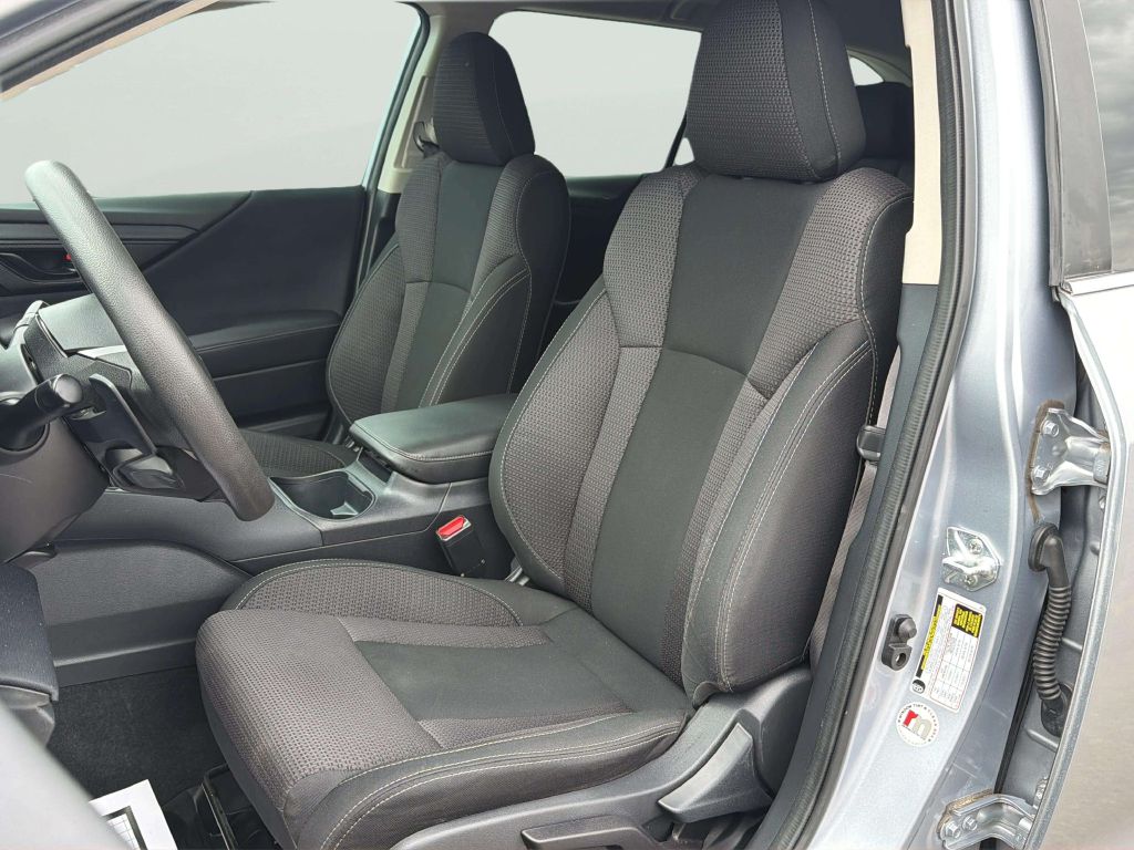 Photo 12 of this SUBARU OUTBACK