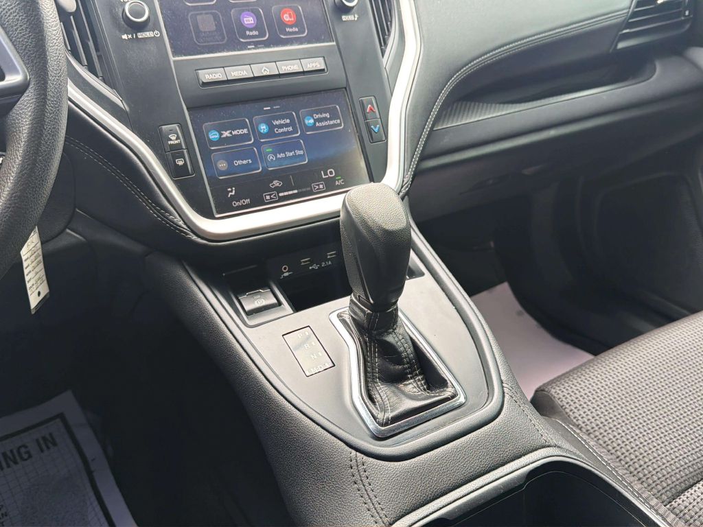 Photo 19 of this SUBARU OUTBACK