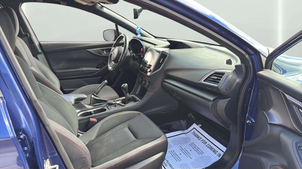 Photo 15 of this SUBARU IMPREZA