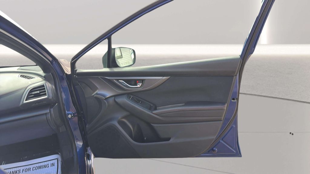 Photo 16 of this SUBARU IMPREZA