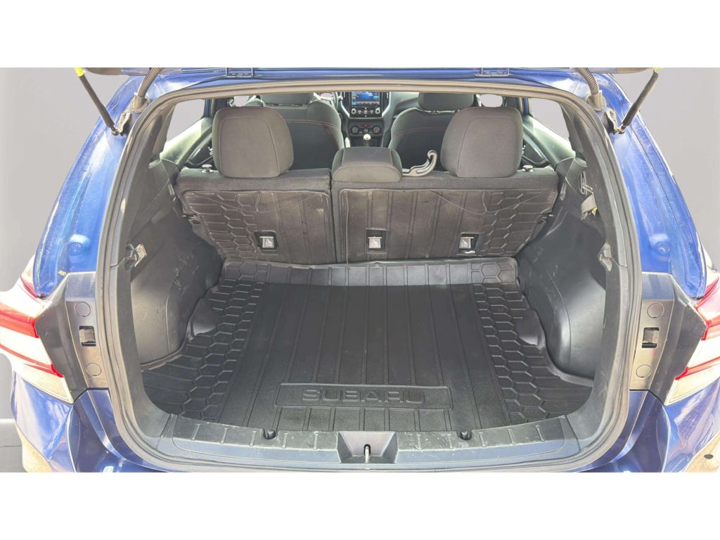 Photo 29 of this SUBARU IMPREZA