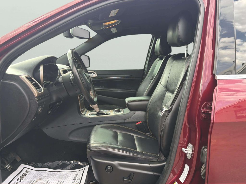 Photo 11 of this JEEP GRAND CHEROKEE