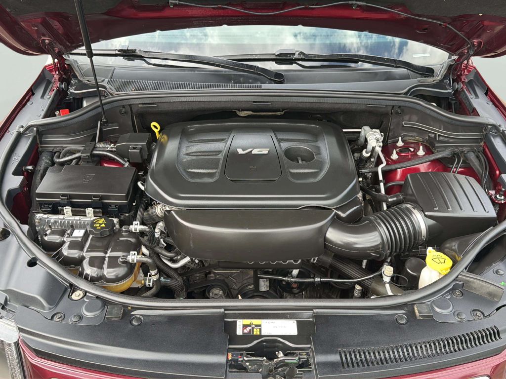 Photo 28 of this JEEP GRAND CHEROKEE