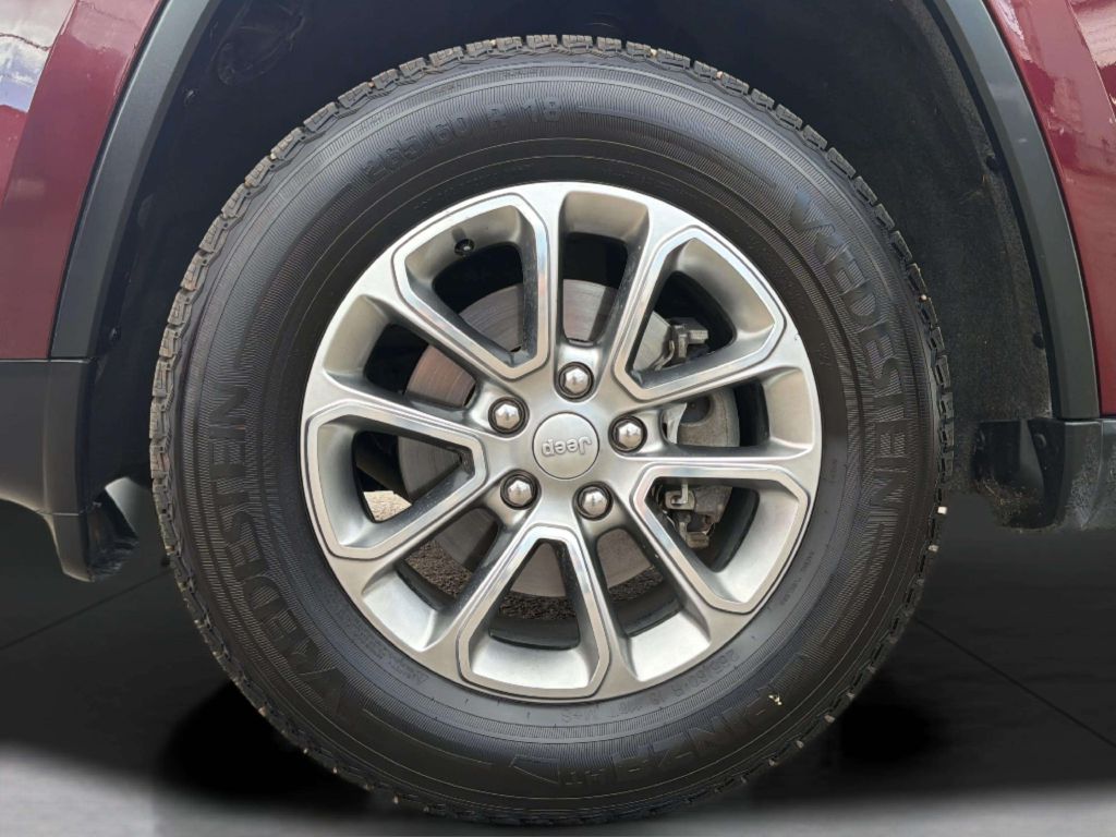 Photo 30 of this JEEP GRAND CHEROKEE