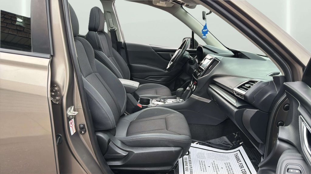 Photo 13 of this SUBARU FORESTER