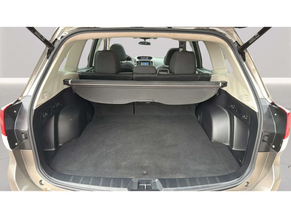 Photo 32 of this SUBARU FORESTER