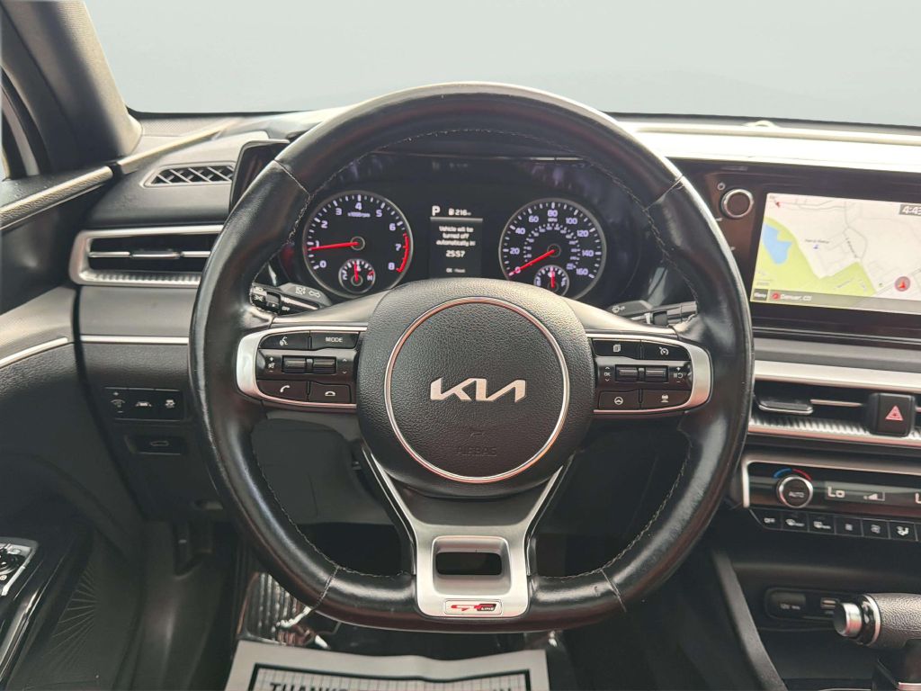 Photo 25 of this KIA K5