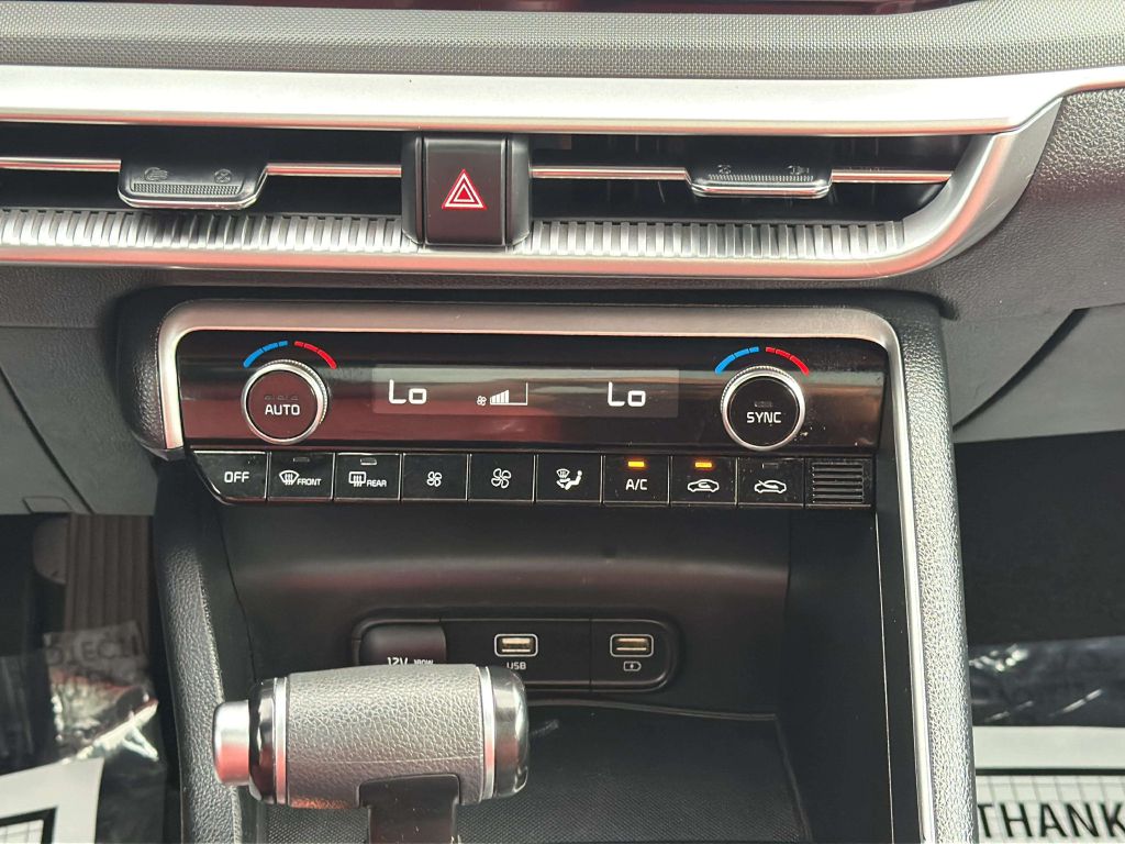 Photo 32 of this KIA K5