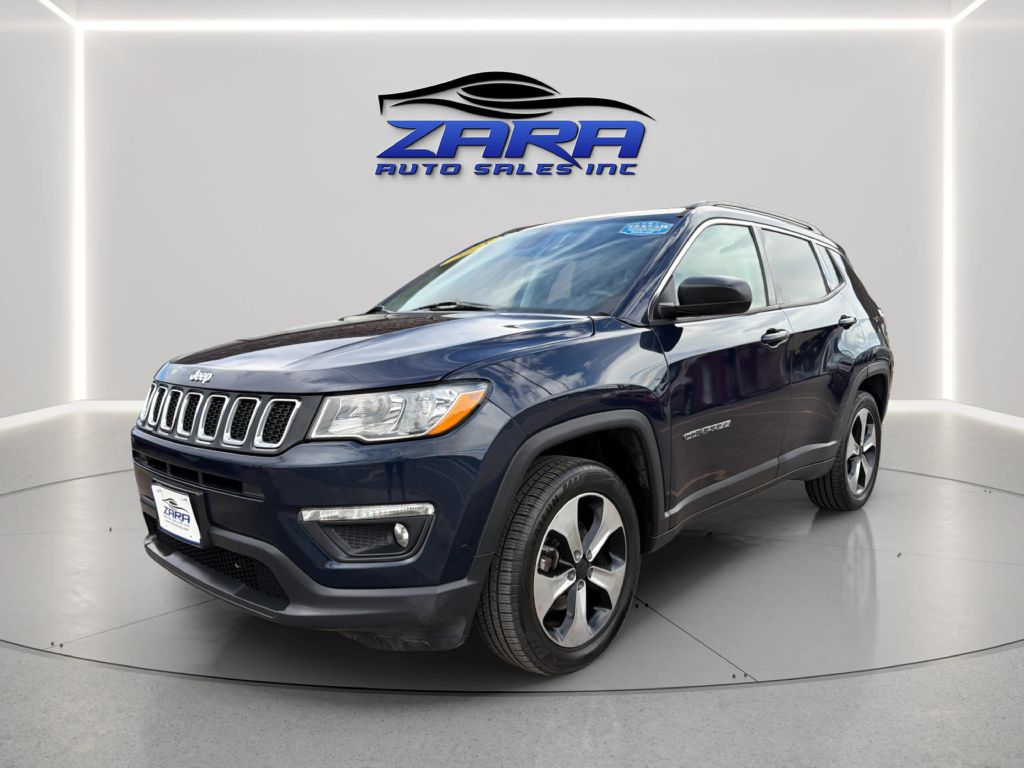 Photo 3 of this JEEP COMPASS