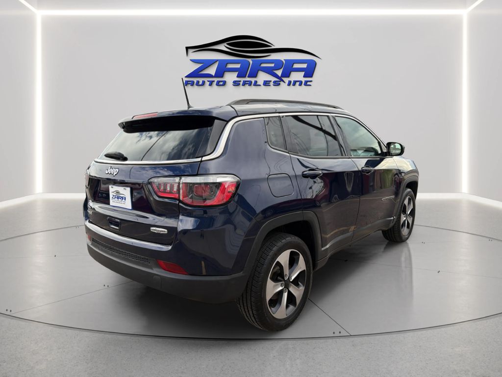 Photo 7 of this JEEP COMPASS