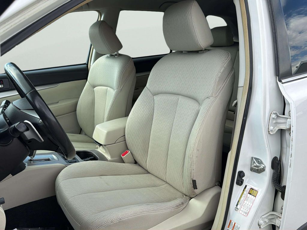 Photo 11 of this SUBARU OUTBACK