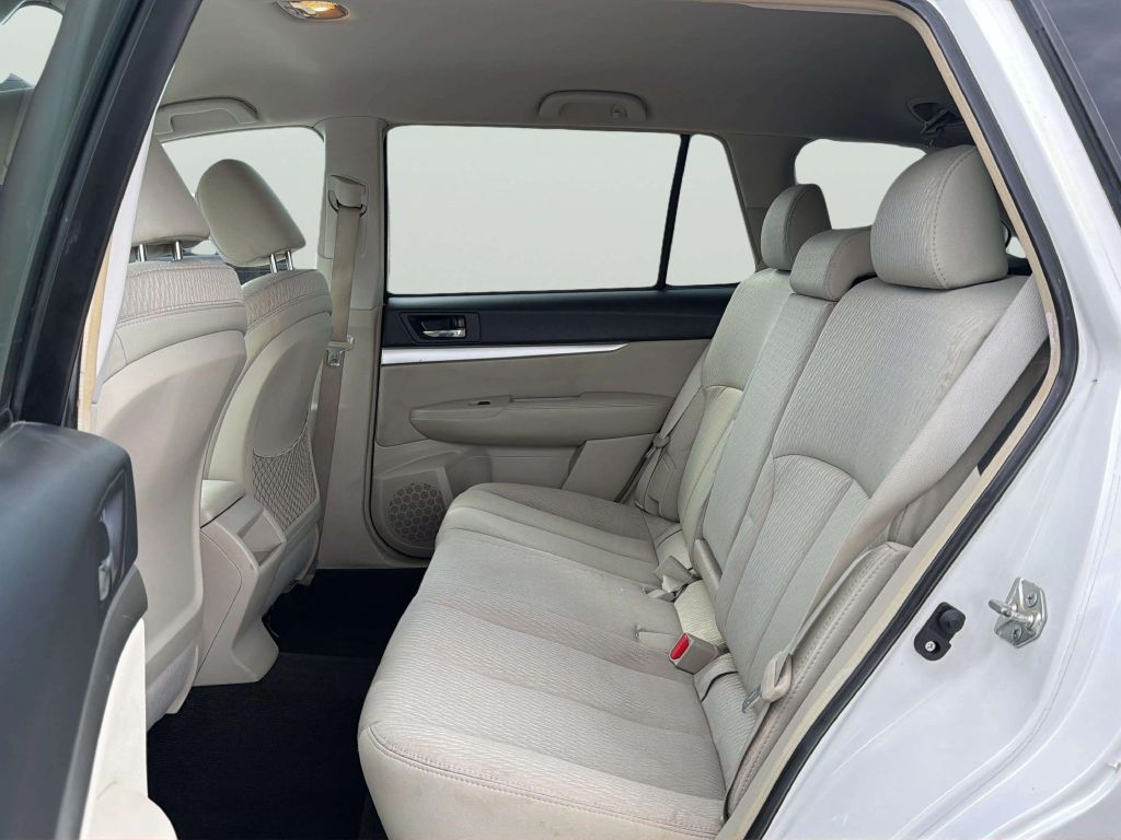 Photo 14 of this SUBARU OUTBACK