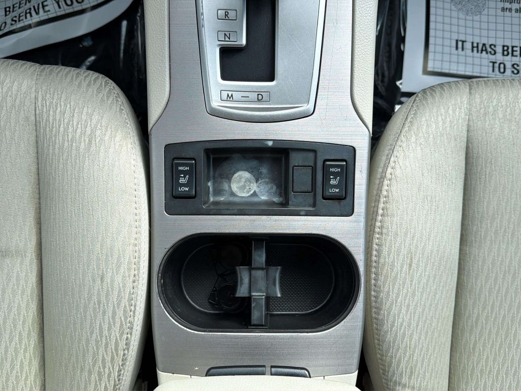Photo 18 of this SUBARU OUTBACK