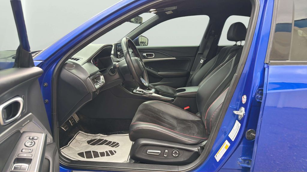 Photo 13 of this ACURA INTEGRA